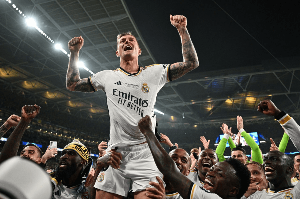 توني كروس يهاجم لاعبي ريال مدريد: ضياع البطولات أمر غير مقبول